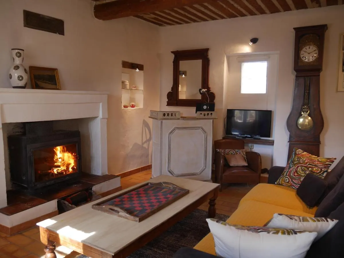 Hébergement de vacances Maison de vacances L'Escarpolette à Saint-Saturnin-lès-Apt